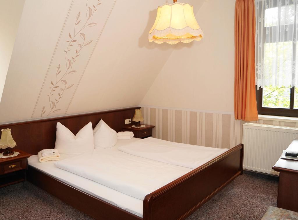Braugasthof Papiermuehle Jena Phòng bức ảnh