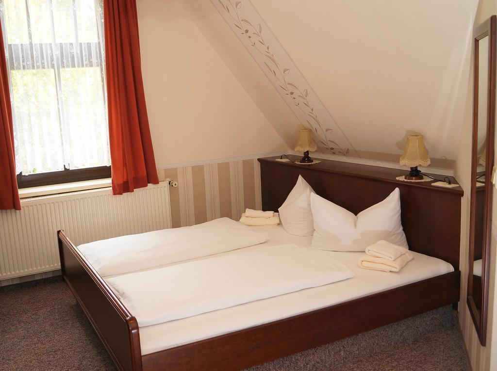 Braugasthof Papiermuehle Jena Phòng bức ảnh