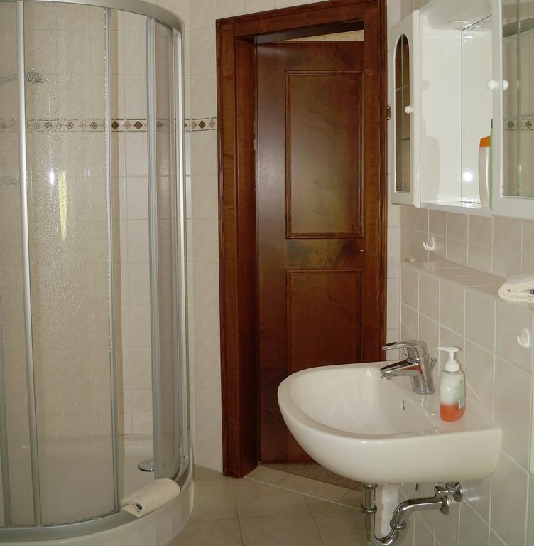 Braugasthof Papiermuehle Jena Phòng bức ảnh